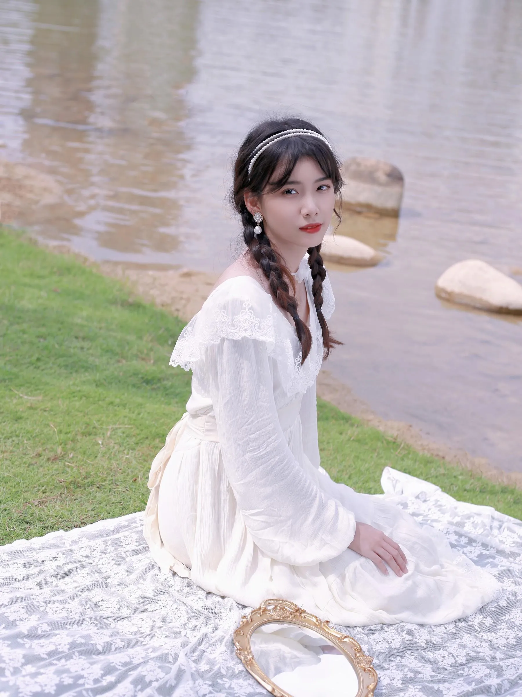 [YITUYU艺图语]2022.09.10 温柔少女 小愉不是鱼 [24P]插图7